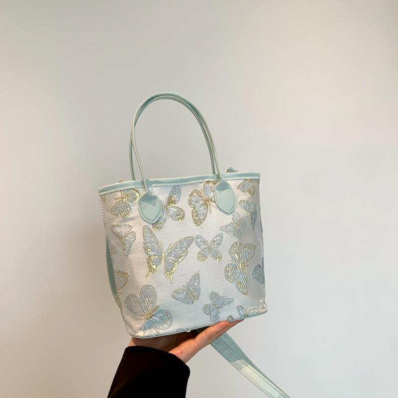 High-value National Style Bucket Bag Women's 2025 New Versatile New Chinese Style Foreign Style Shoulder Messenger Bag