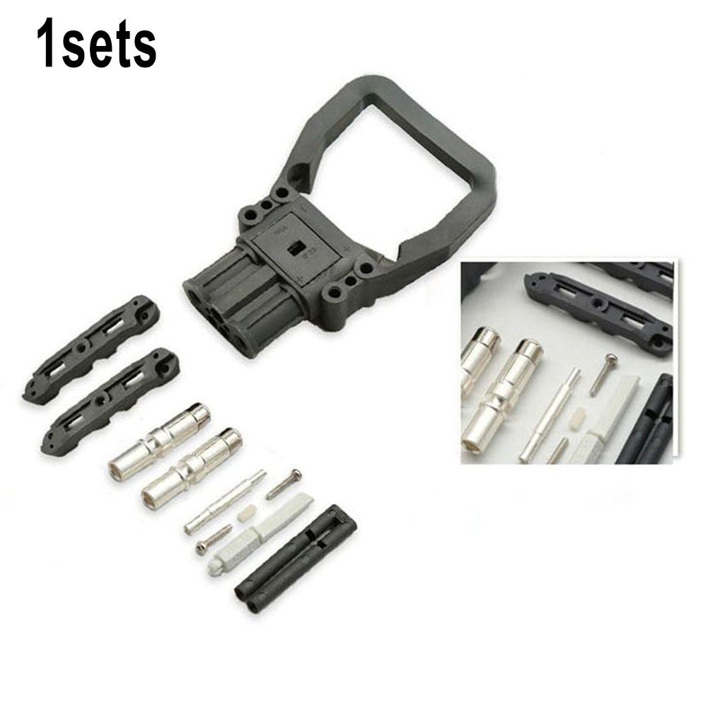 

Легкодоступное зарядное устройство для электропогрузчика на 160 А с эргономичной ручкой Female