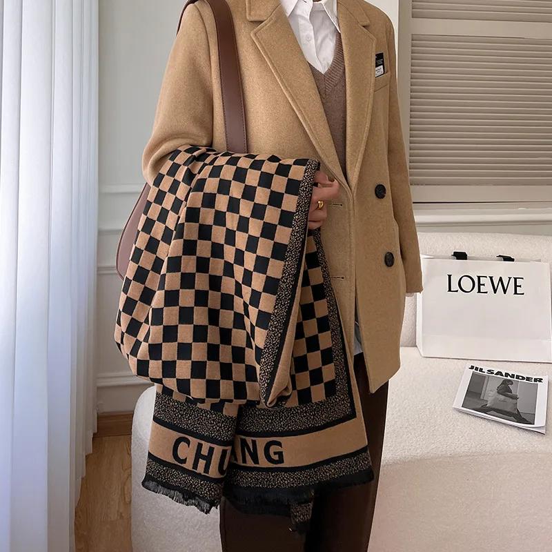 Luxury Brand Woman Winter Scarf Fashion Female Shawls Cashmere Handfeeling Winter Wraps Flower Weave Winter Hijab Scarf 2025