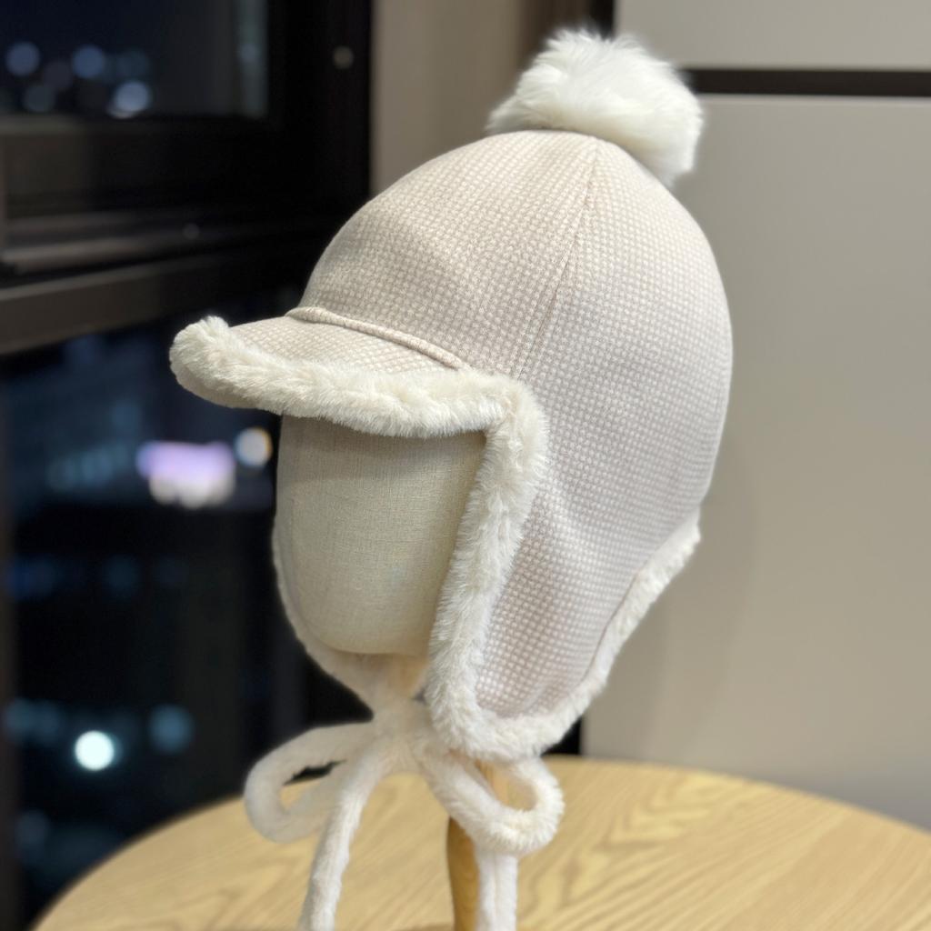 New Ear Protection Hat for Women In Winter Thickened Fur Ball Lei Feng Hat Cycling Windproof Hat Warm Northeastern Hat Cute Korean Version Trendy