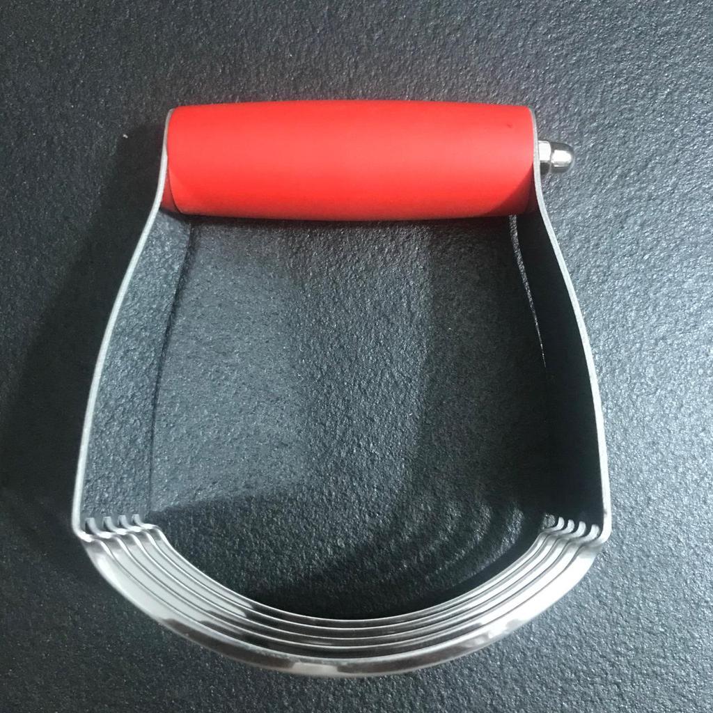 Multi-Color Stainless Steel Mixing & Cutting Tool: Flour Scraper, Mixer & Beater