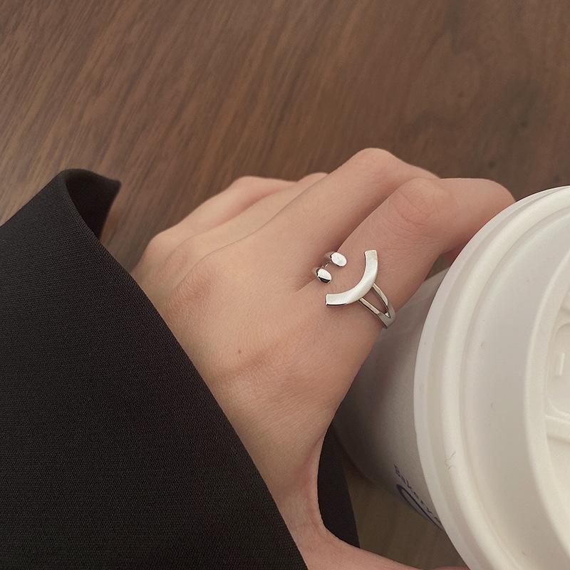 New Cute Double Layered Staggered Smile Face Rings for Women Fashion Jewelry Aesthetic Silver Color Open Finger Ring Decoration