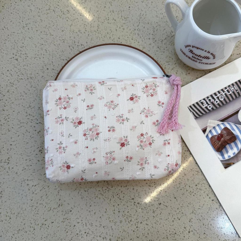 Adorable Blue Cartoon Makeup Bag: Mini Pure Cotton Coin and Earphone Pouch, Lipstick Carrier, Portable Storage.