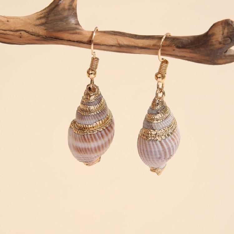 Oceanic Charm Conch Shell Earrings Dangle Earrings Sea Earrings Casual Ear Jewelry for Her In Casual or Formal Setting