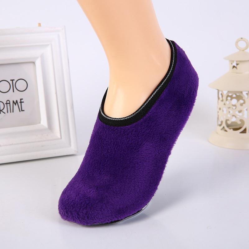 

Жіночі флісові шкарпетки-тапочки з нековзною підошвою, теплі, домашні, м які, спортивні, для тренувань 34-39 фіолетовий