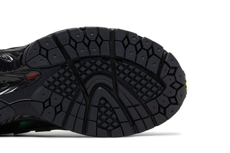 Men's Sneakers New Balance 1906U Bricks & Wood Echoes of a Butterfly Black/Multi-Color