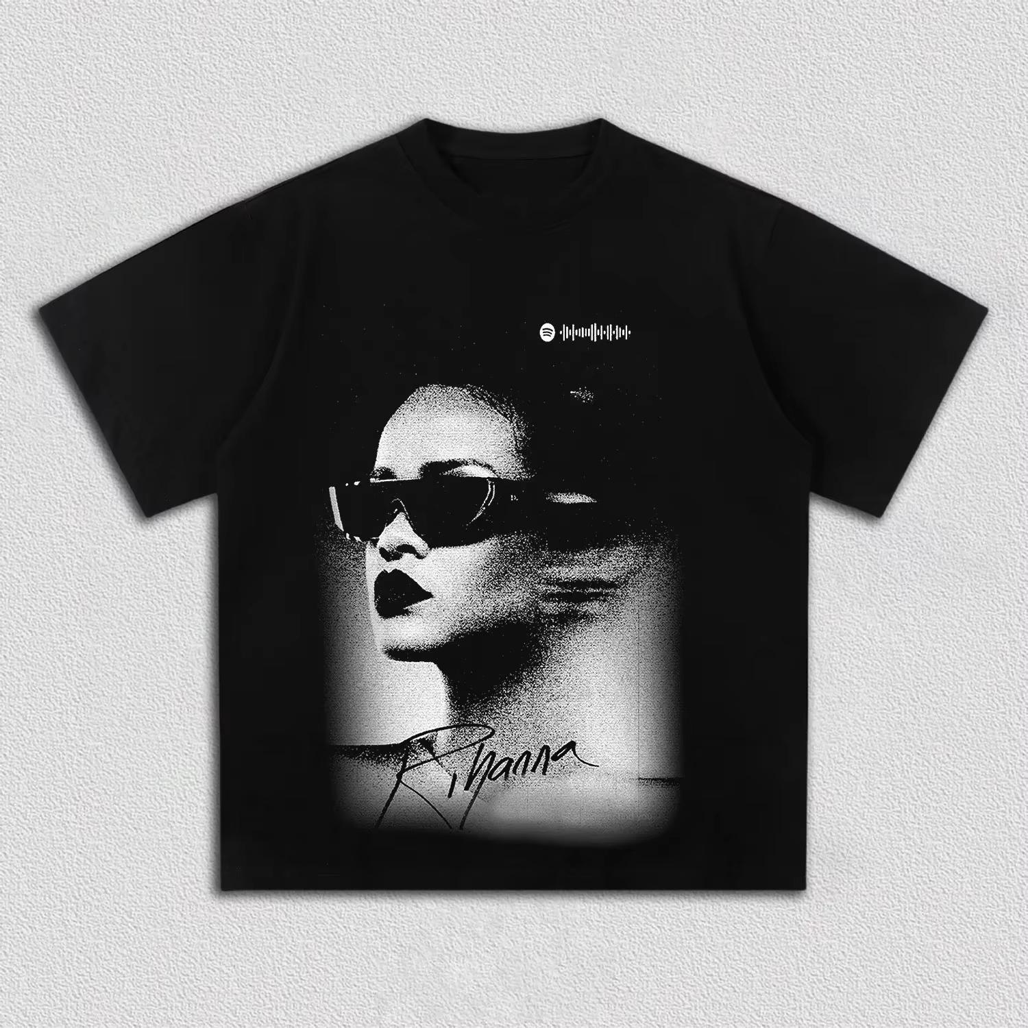 Unisex Vintage Streetwear Cotton Short Sleeve T-shirt With Black And White Sunglasses Portrait Print of R&B Pop Star Rihanna Graphic T-shirt 4XL