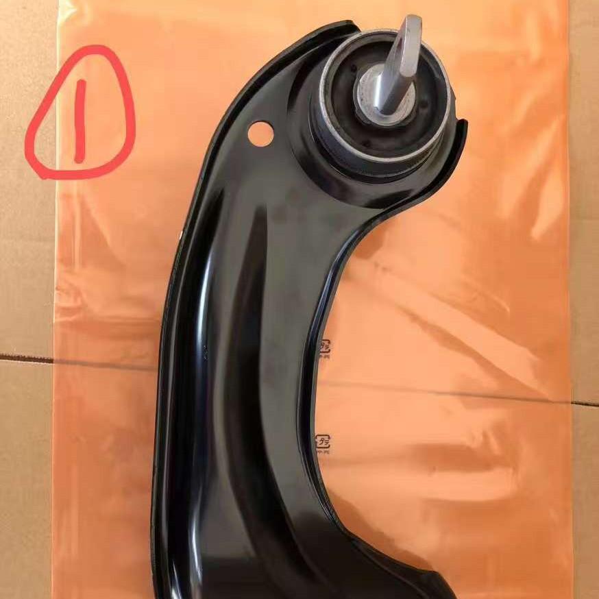 Right/Left Control Arm for Honda (52360-TBA-A01/52365-TBA-A01)