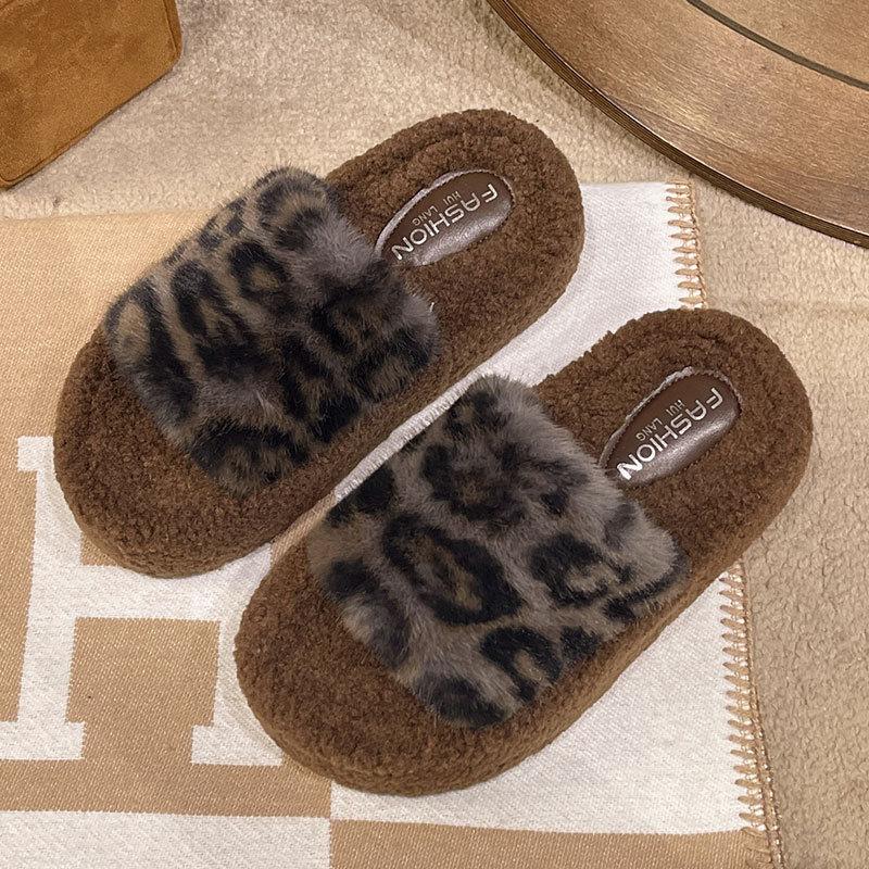 High Sense Leopard Print Fluffy Slippers Women 2025 Autumn and Winter New Small High Heels Fleece Explosion Internet Celebrity Cotton Drag Women