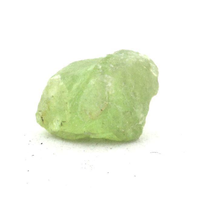 Pierres et Minéraux. Peridot. 3.41 ct. Almklovdalen, Vanylven, Norvège.