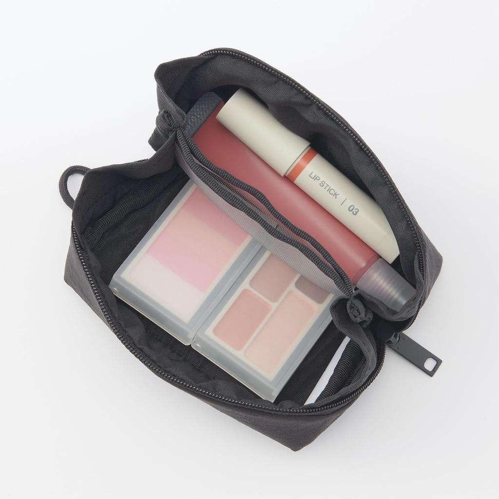 MUJI Wrinkle Nylon Dark 11 x 6 x 84473913 Wide-Opening Pouch, Gray, Small, Approx. 3.5 cm,