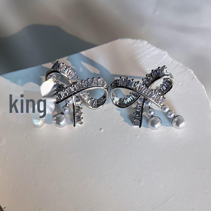 Elegante Geometrische Runde Zirkon-Ohrringe - Schlichte, Modische, Vielseitige Silber-Stecker