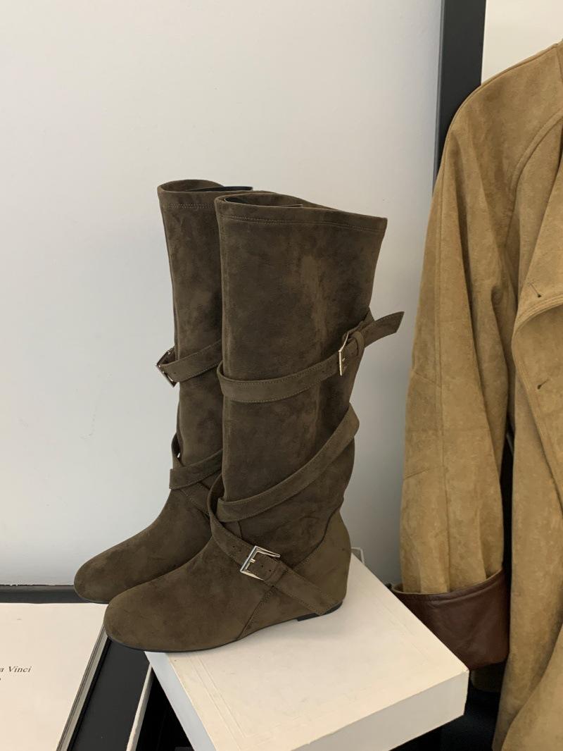 

Vintage Cross Buckle Western Soft Leather Boots Women s Autumn New Soft Pleated Pile Boots Inner Heightening Knight Boots 39 оливковый