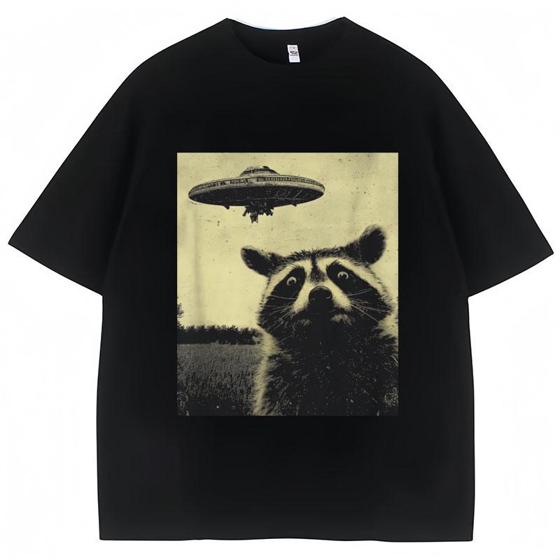 

Raccoon Selfie UFO Funny Print T Shirt Men Women Novelty T Shirts 100% Cotton Oversized Casual Summer O-Neck T-shirts S