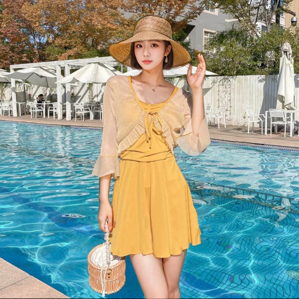 

2025 Summer Two-Piece Jumpsuit-Style Cover-Up: Sun-Protective, Slimming, and Conservative Swimwear L (90-100 jin)