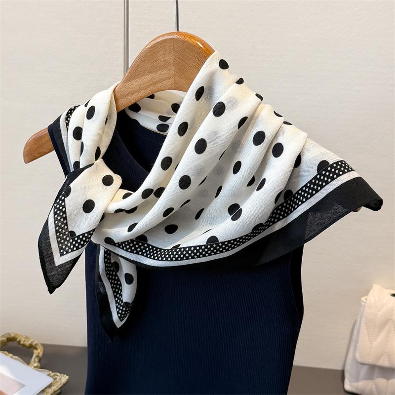 

65*65cm Polka Dot Print Soft Cotton Feel Headscarf Spring Autumn Warm Scarves Neck Tie for Women Wrap Decoration Foulard Bandana 65x65cm
