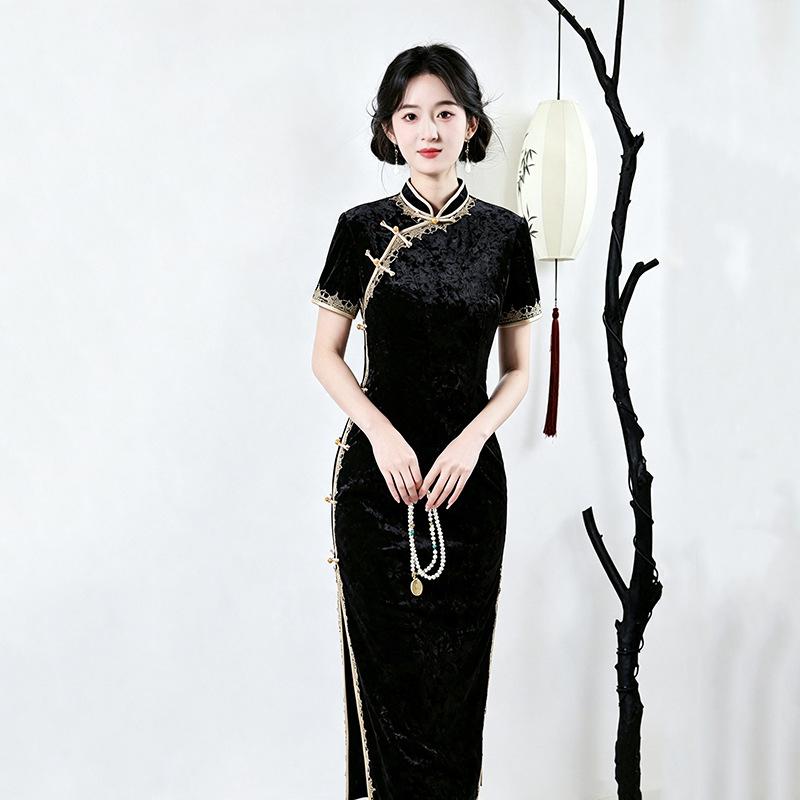 Black velvet national style new Chinese style Suzhou long autumn cheongsam improved young women's high sense daily wear