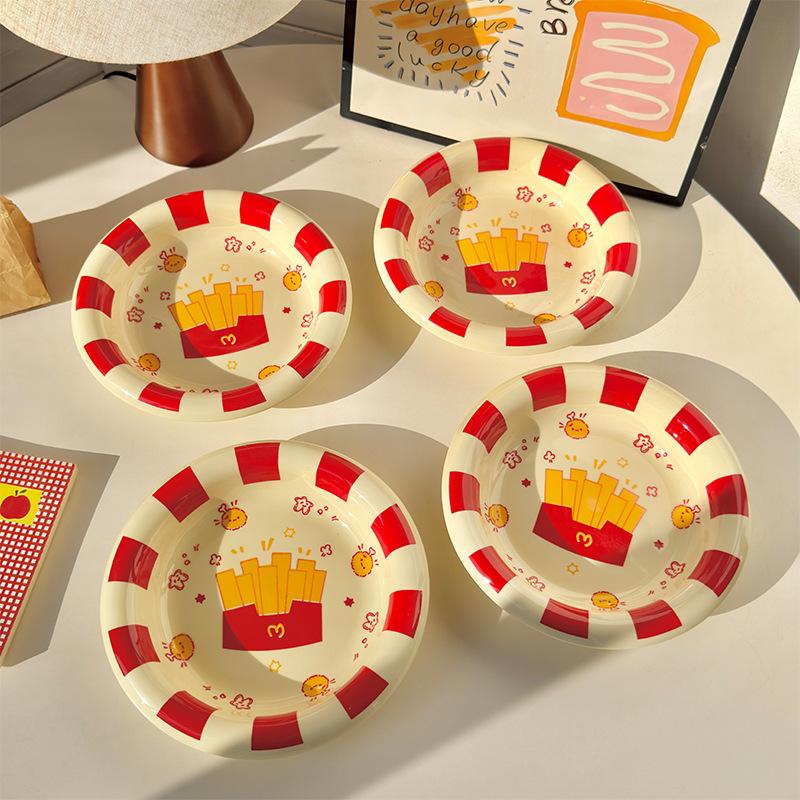 Good-looking plate, cute French fries fruit plate, high-value breakfast plate, beautiful dinner plate, high-value dessert fruit plate.