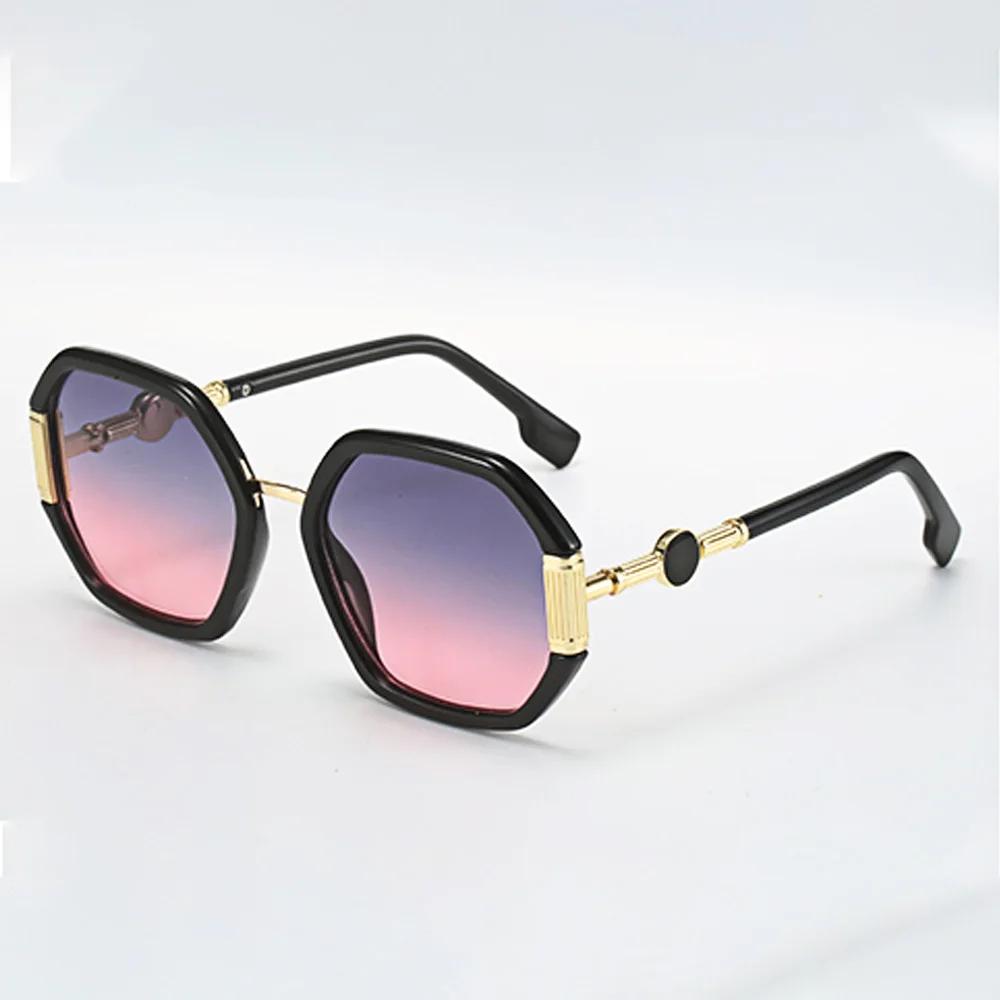 Fashion Rectangle Sunglasses Women Brand Designer Eyewear Vintage Small Frame Sun Glasses Ladies Black Square Sunglasses