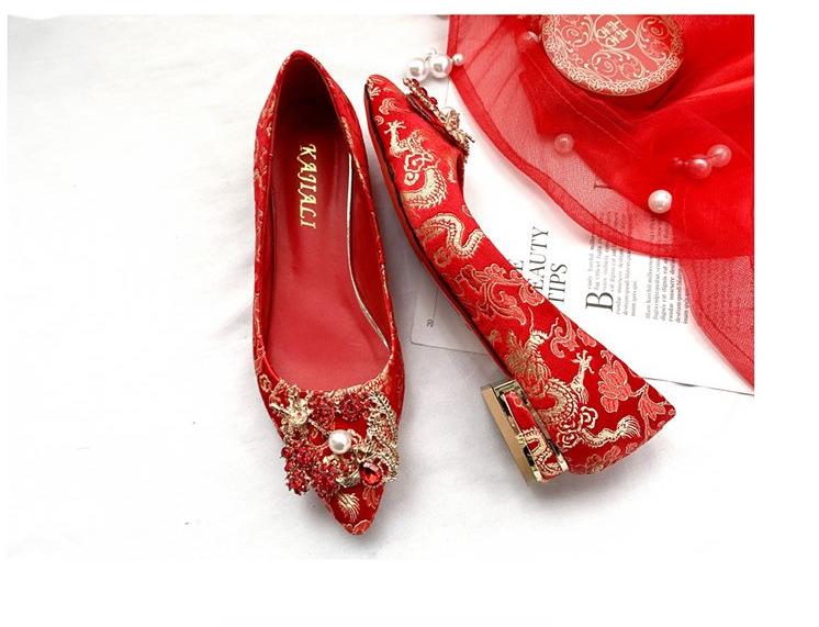 

Свадебные туфли Xiuhe женские туфли китайской невесты красные свадебные туфли 2025 новые модели не устают ноги тонкий каблук острый носок высокий каблук 34