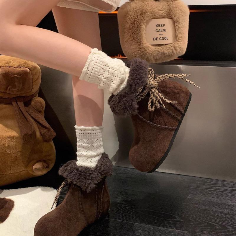 Small people increase the height of snow boots for women, new winter fur integrated warm cotton boots, women wear them