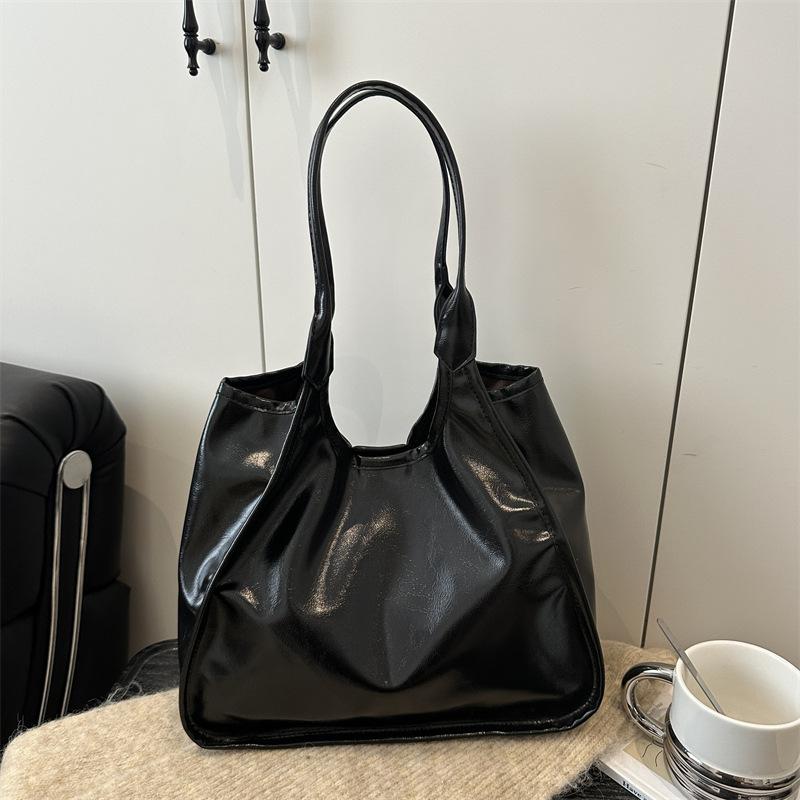 Women Retro Large Capacity Commute Armpit Tote Handbag For Daily Use