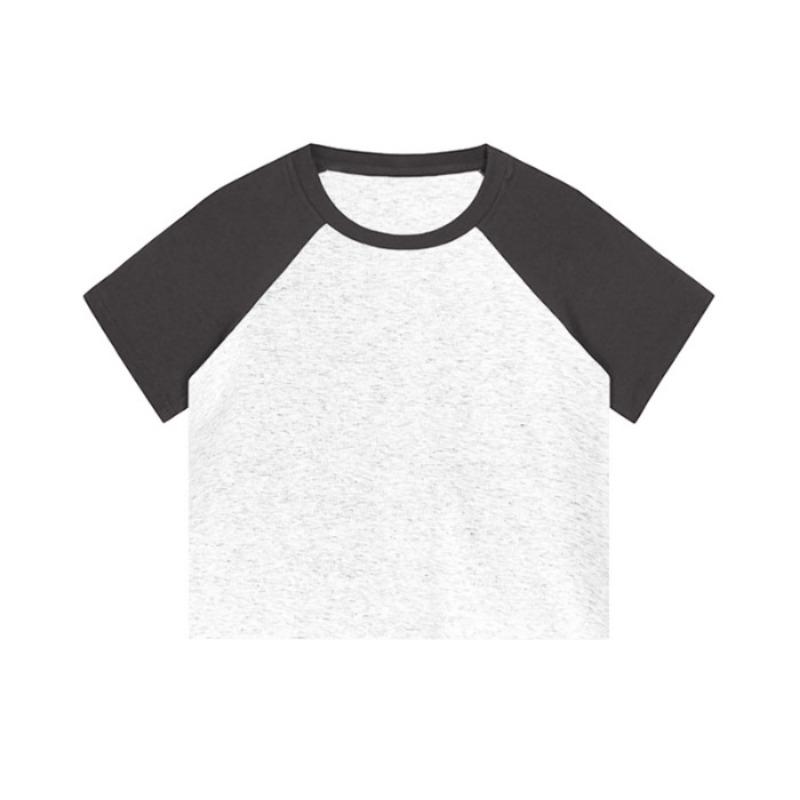 Ensfarvet Rund hals Skuldermermer Ren bomull Fargeblokkert Kort Glansfull Kortermet T-skjorte