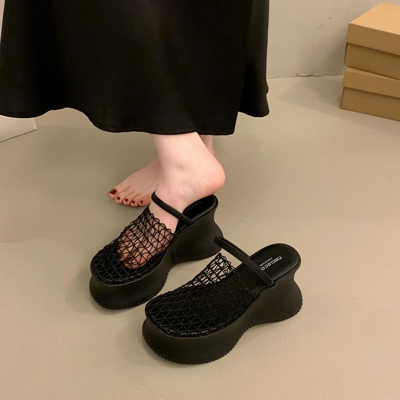 French Muffin Platform Sandals Women's 2025 New Hollow Breathable Wedge Heel Half Slippers Small Height-increasing Cool Slippers