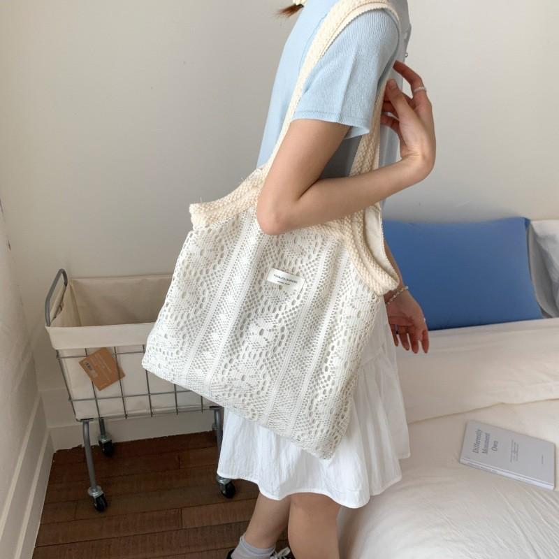 Borsa estiva in pizzo da donna con design traforato e stile casual per l'uso quotidiano