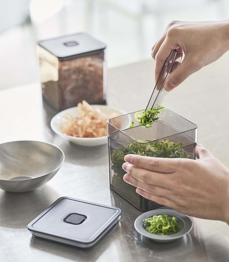 Yamazaki Tower Square Storage Container with Tongs and Valve, Black, Approx. W9.2 X D9.2 X H10.2cm, 5468, for Condiments and Seaweed