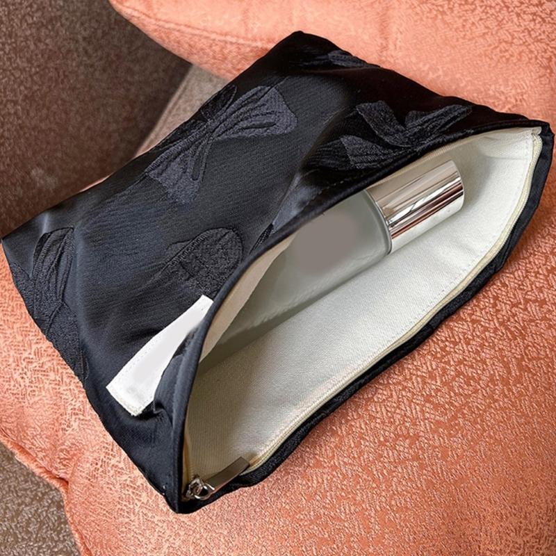 Large Capacity Wash Pouch  Travel Toiletry Storage Pouch Waterproof Toiletries Bag Waterproof Cosmetic Pouch