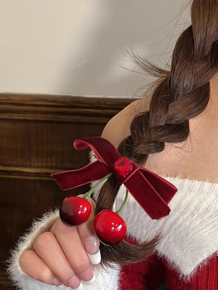 Designer Red Cherry Cloth Bow Hair Clip Sweet Women Fashion Double Layer Barrettes Lolita Headdress Female Korean Cute Velvet Ribbon Hairpin Girl
