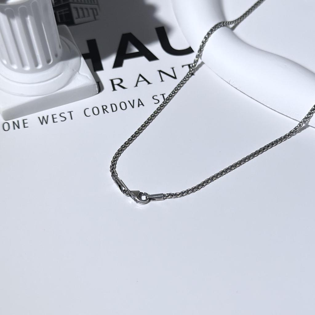 S925 Sterling Silver Round Chopin Chain Necklace for Men - Niche Design, Versatile, Light Luxury Style, Long Sweater Chain for Autumn and Winter.