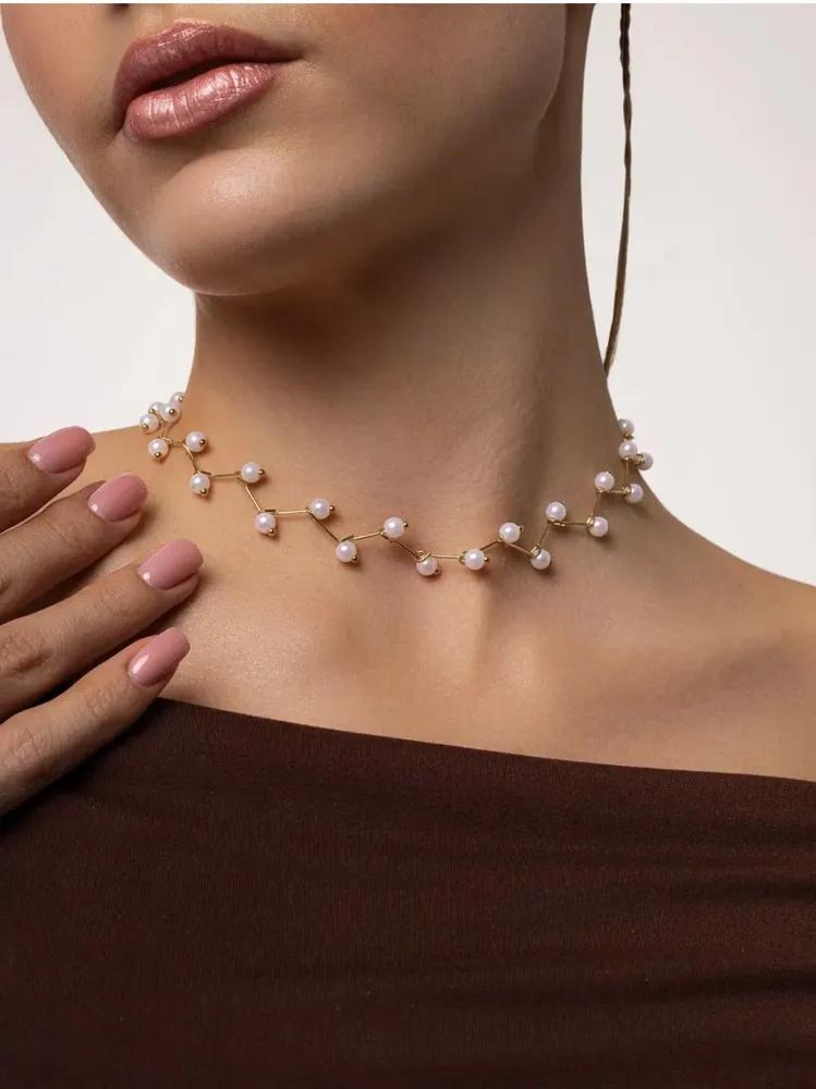 Elegant Pearl Necklace with Branch Design Adjustable Length Classic Style Suitable for Various Occasions Lightweight and Durable