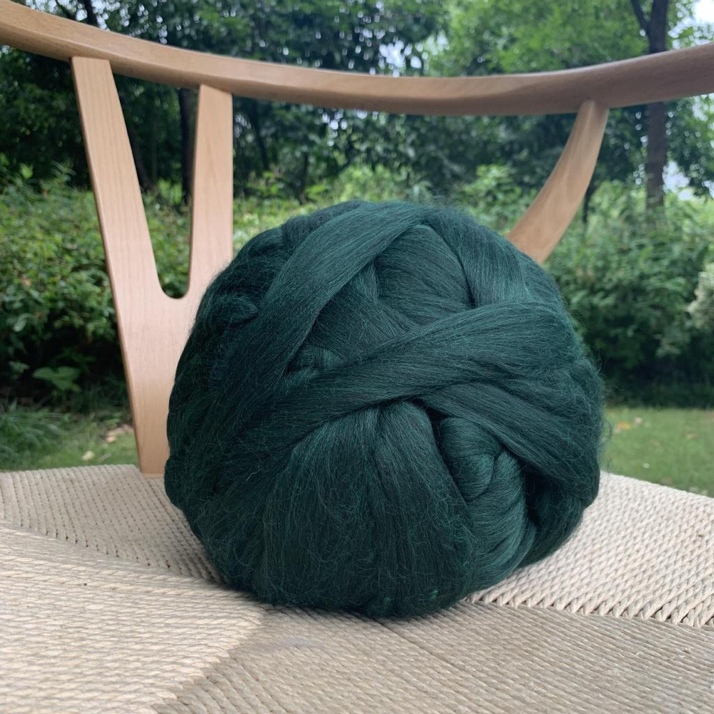 8cm Thick DIY Chunky Hand-Knitted Blanket with Imitation Wool Yarn