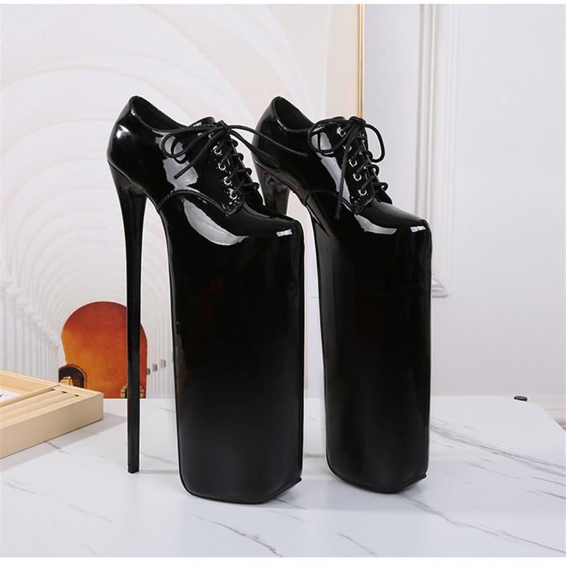 

2025 New Arrival Extreme High Heels 30cm Stilettos Platform Women Pumps Sexy Fetish Party Nightclub SM Paten Leather Plus Size 35 чорний