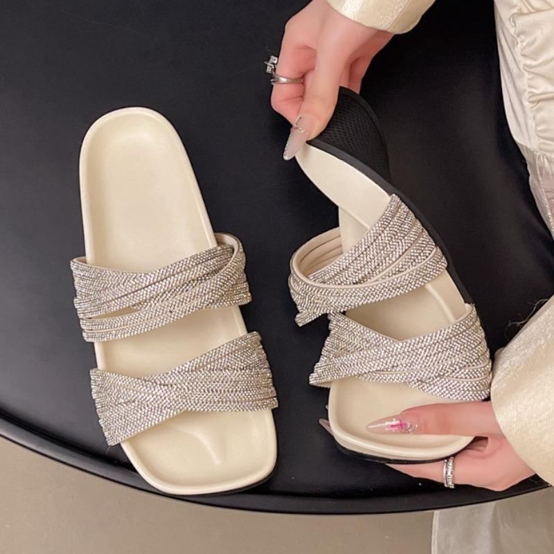 Fashion Crystal Women Flats Slippers Designer Luxury Shoes for Woman Fashion Summer Flip Flops 2025 New Trends Slides Beach Sandalias