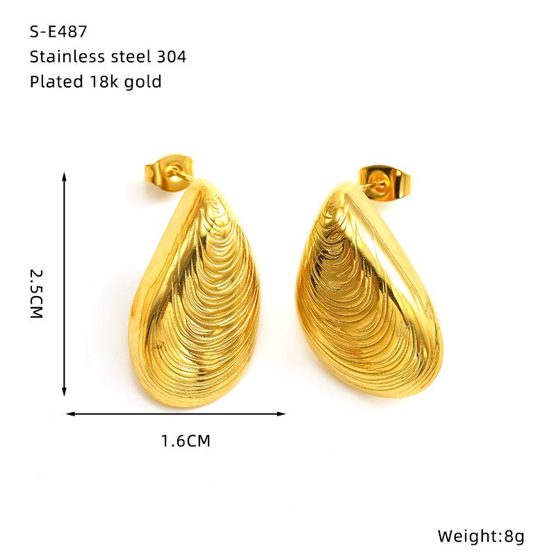 

2024 Стильные серьги-пусеты из нержавеющей стали в виде морских ракушек - Европейский и американский нишевый дизайн