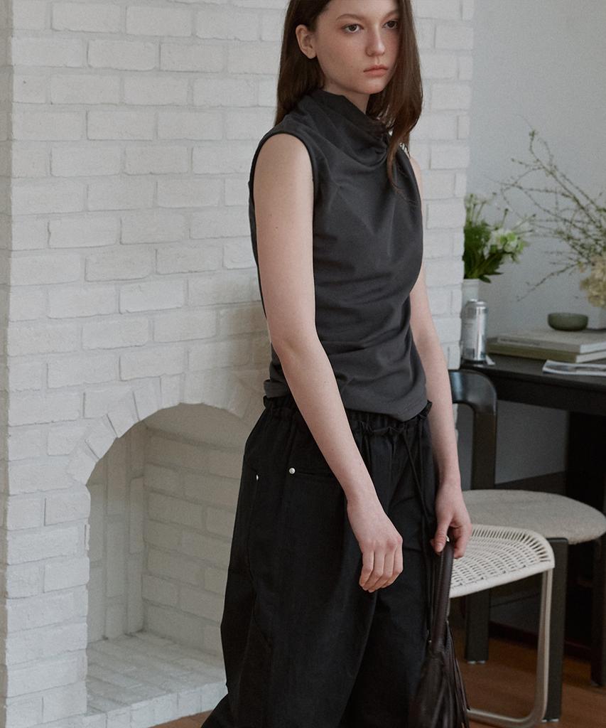 SIGREAT Compact Jersey Twist Neck Top_Dark Grey