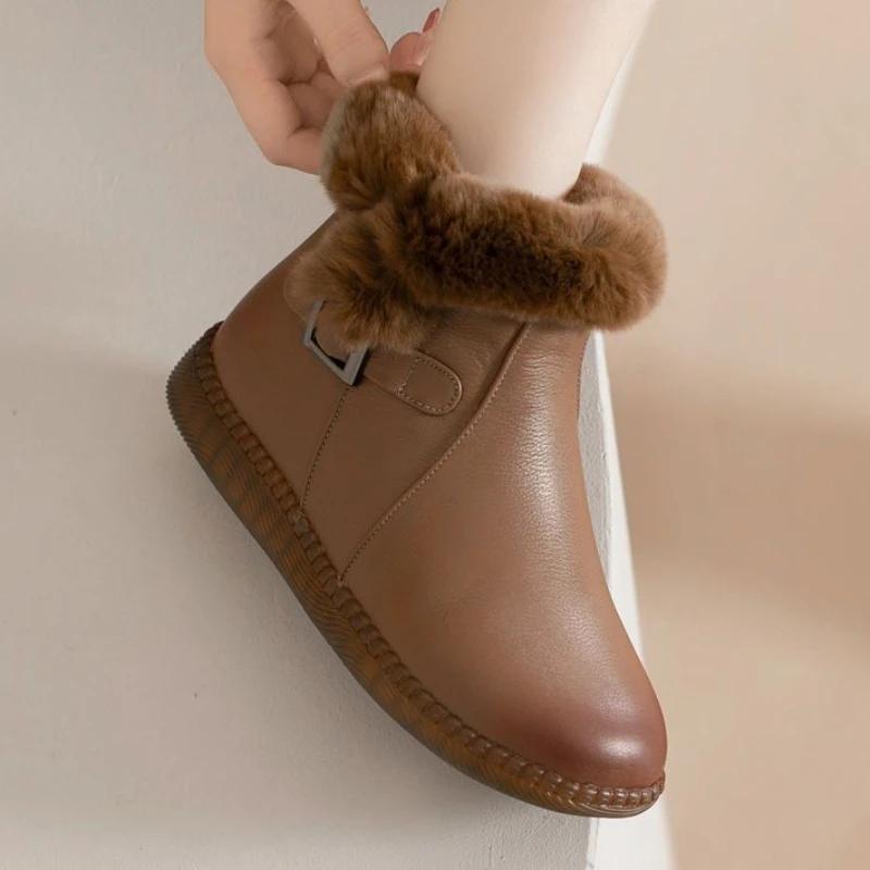 Fashion Tabi Woman Shoes Plus Warm Comfrtable Flat 39 Padded Plush Snow Boots for Women No Slipery Work Designer Luxury Trend 2024 Furry