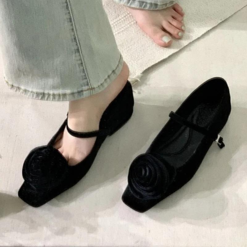 High Quality Velvet Mary Jane Shoes for Women Elegant Flower Decoration Retro Square Toe Daily Casual  Female Shoes