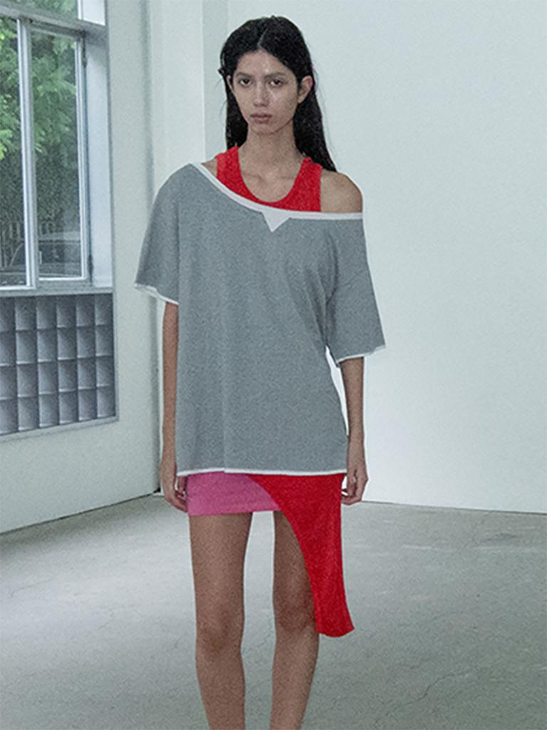 CERRIC V-Slit Layered Top _ Gray