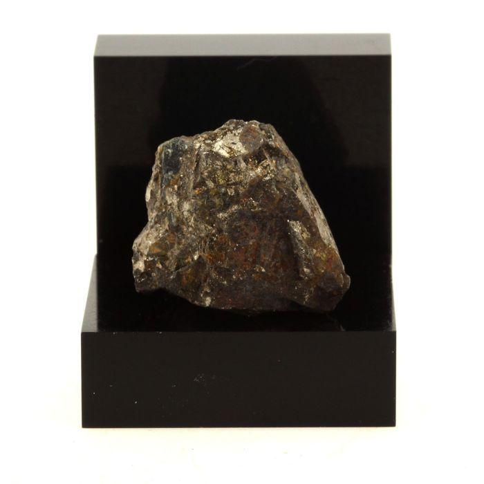 Löllingite 59.1 carats