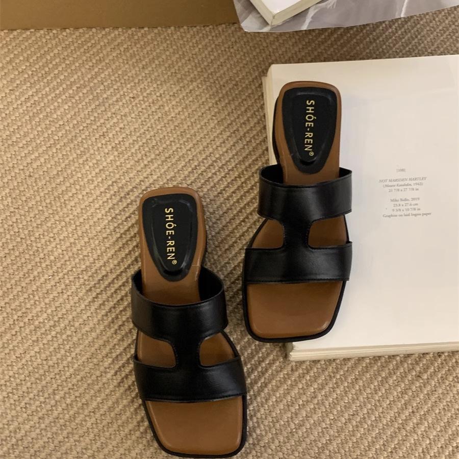 Slope Heel French One-line Slippers Women's Summer Vacation Beach Shoes and Niche Flip-flops