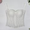 Corsés, ropa de mujer moderna y elegante