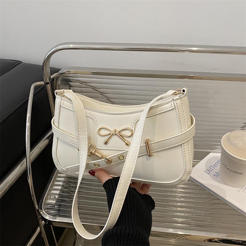 Fashion bag women's new high-value versatile armpit bag fresh and casual shoulder small square bag women's bag