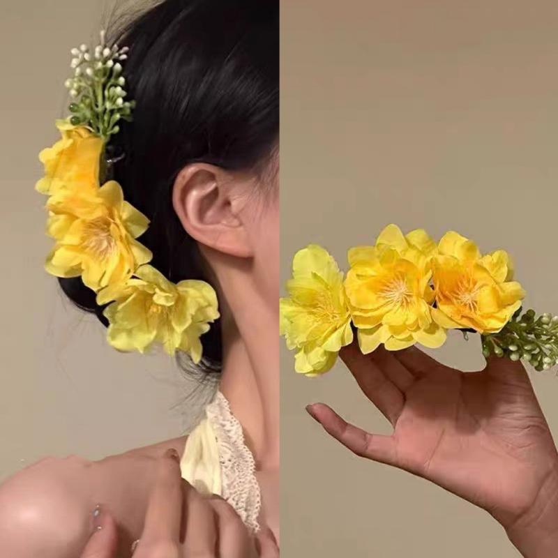 Handmade Floral Fan Hairpin Delicate Colorful Flower Design Anti-Slip Traditional Hair Accessory for Hanfu Travel Photo Shoots
