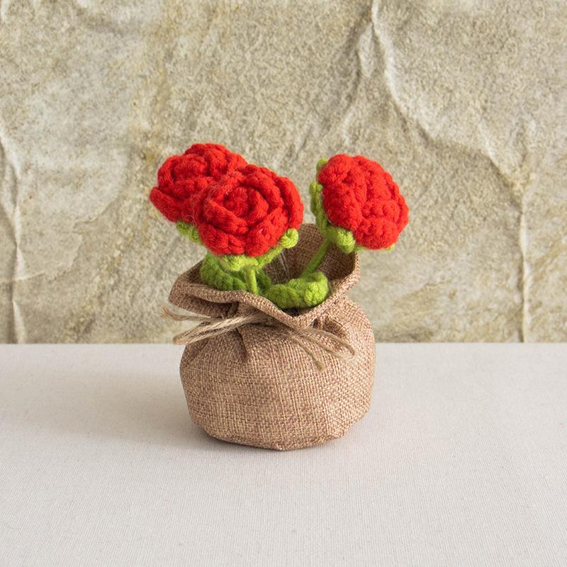 2025 Knitted Flowers Potted Cute Crochet Flowers Knitting Flower Wedding Guest Gift Crochet Rose Sunflower Table Decor