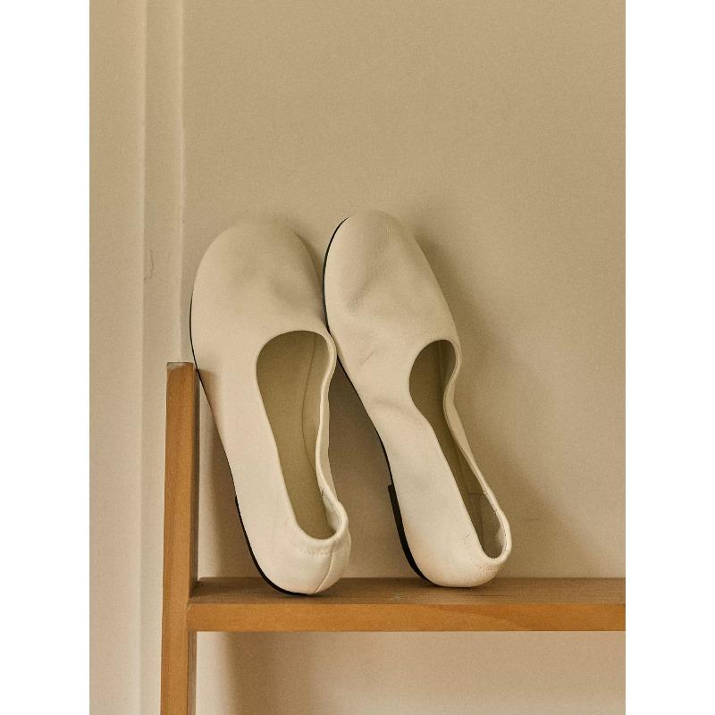 Soulstride Footwear Hub Cowhide version~ Simple niche soft leather soft sole comfortable round head shallow mouth single shoes women's spring versatile flat shoes 38