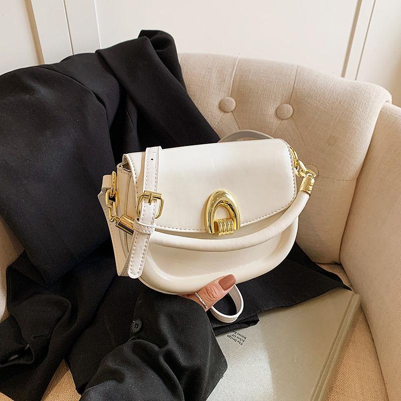 Korean ins fashion hand carry saddle bag 2025 spring and summer new simple and versatile shoulder bag premium messenger bag